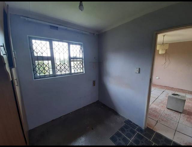 2 BEDROOM PROPERTY TO RENT IN UMLAZI W